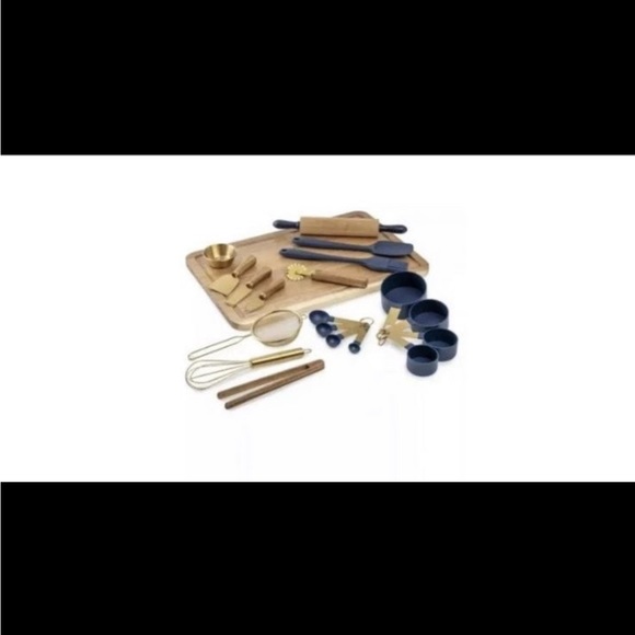 Thyme and Table Boxed Kitchen Starter Set Acacia Wood Cutting Board Accessories - Picture 6 of 6